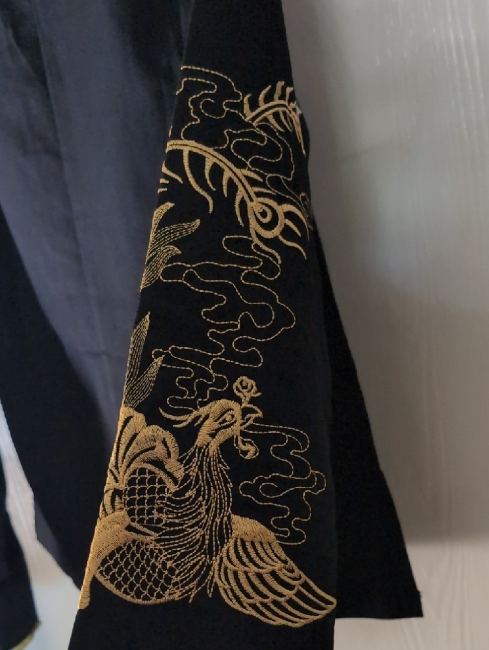 Dragon Embroidered Chinese Jacket - Picture 5 of 9